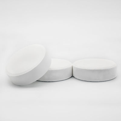 Trichloroisocyanuric όξινη κατεργασία ύδατος 25kg/Drum Tcca ταμπλετών χλωρίου χημικών ουσιών 3 ίντσα