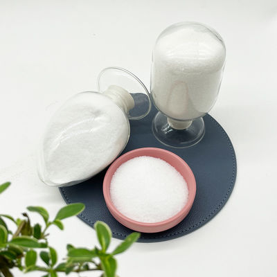 Polyacrylamide 99 καθαρή CPAM κατιονική Flocculant κατεργασία ύδατος